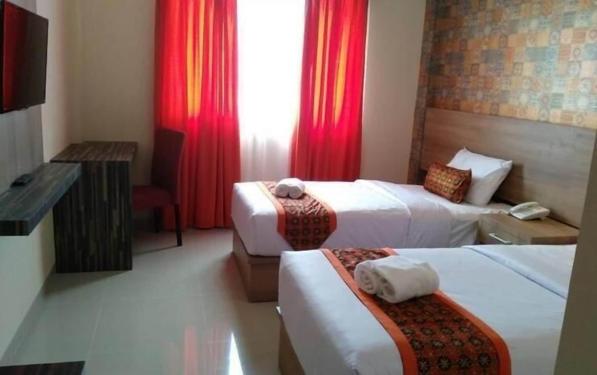 New D'Dhave Hotel Padang  Zewnętrze zdjęcie