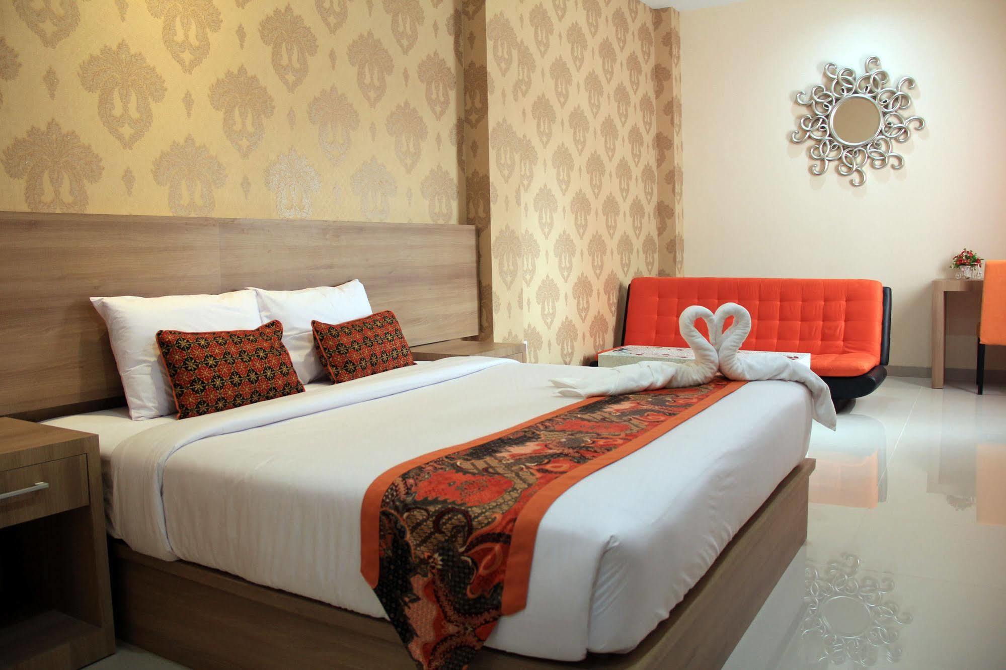 New D'Dhave Hotel Padang  Zewnętrze zdjęcie